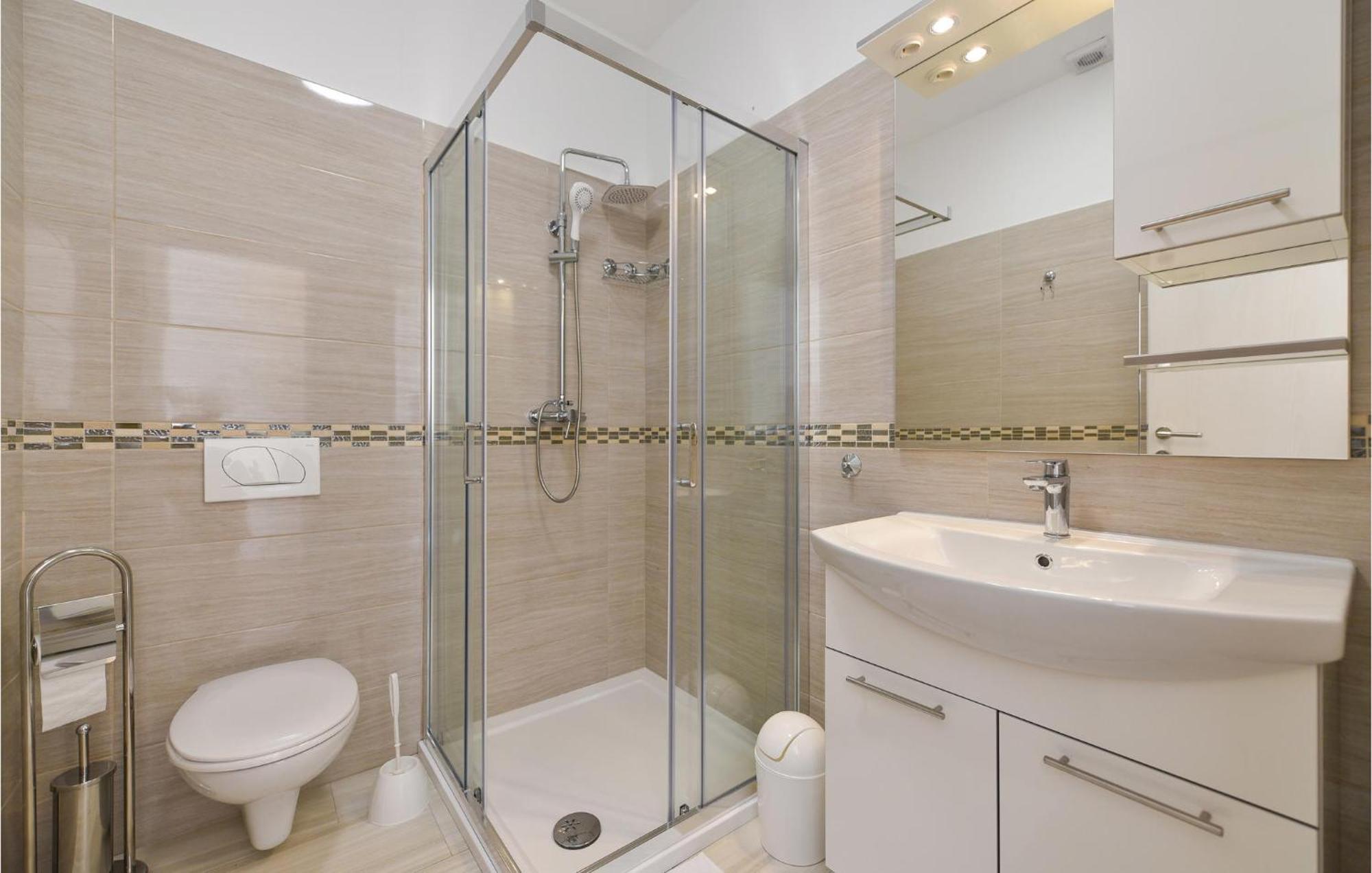 Beautiful Home In Privlaka With Wifi エクステリア 写真
